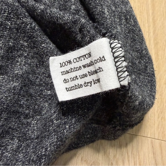 Sold - Picture 5 of 9